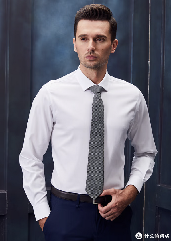 邓家伟 视觉与舞美负责人